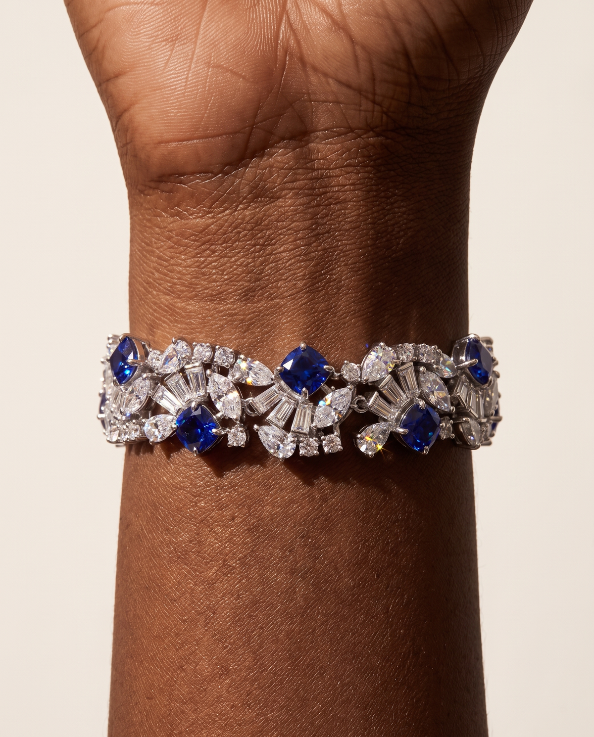 Blue cushion-cut cluster bracelet